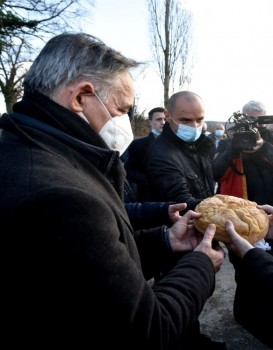 Milorad Pupovac, Boris Milošević i episkop Gerasim Foto: Davorin Višnjić/PIXSELL)